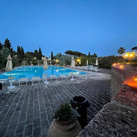 Residence Solemaremma カスティリオーネ・デッラ・ペスカーイア エクステリア 写真