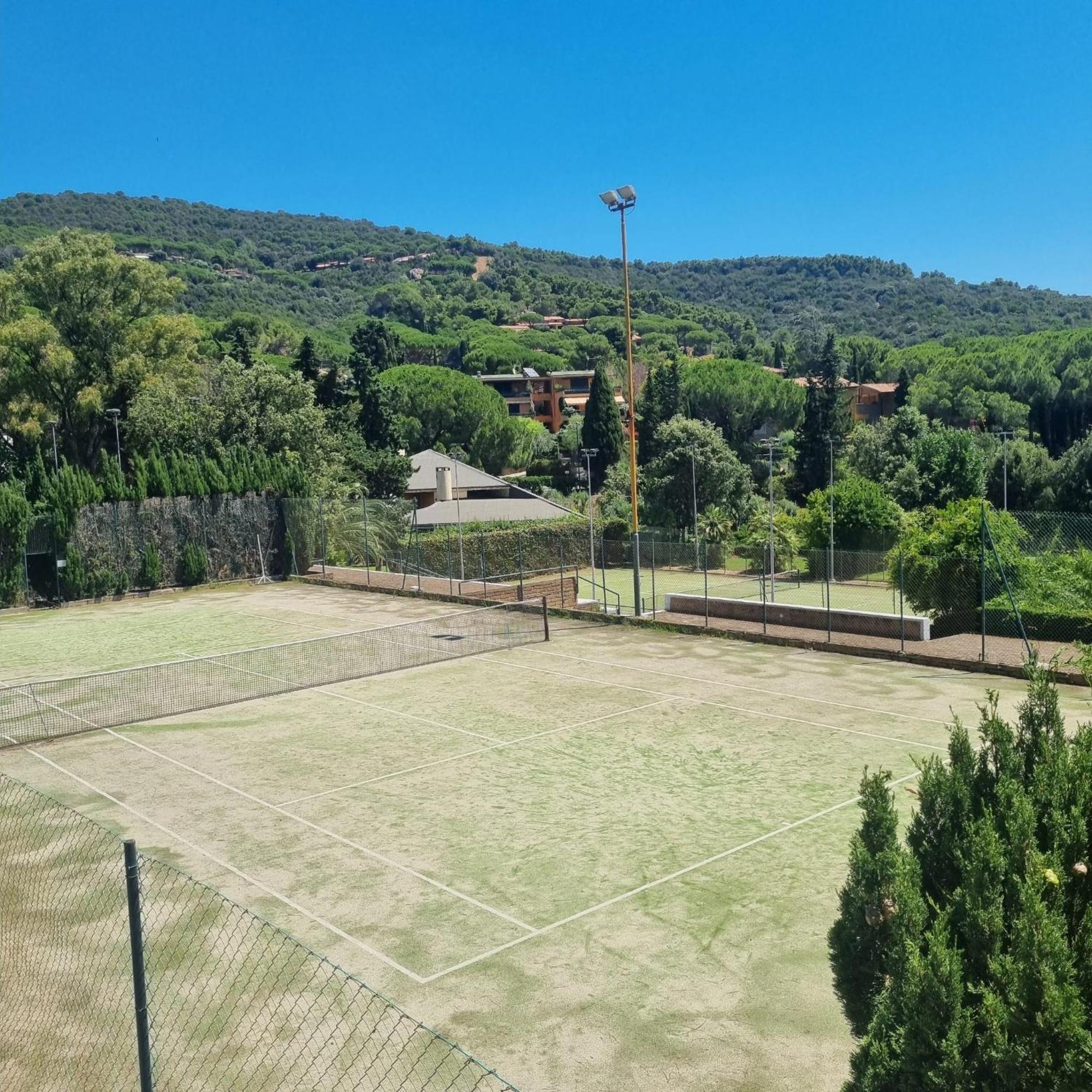 Residence Solemaremma カスティリオーネ・デッラ・ペスカーイア エクステリア 写真