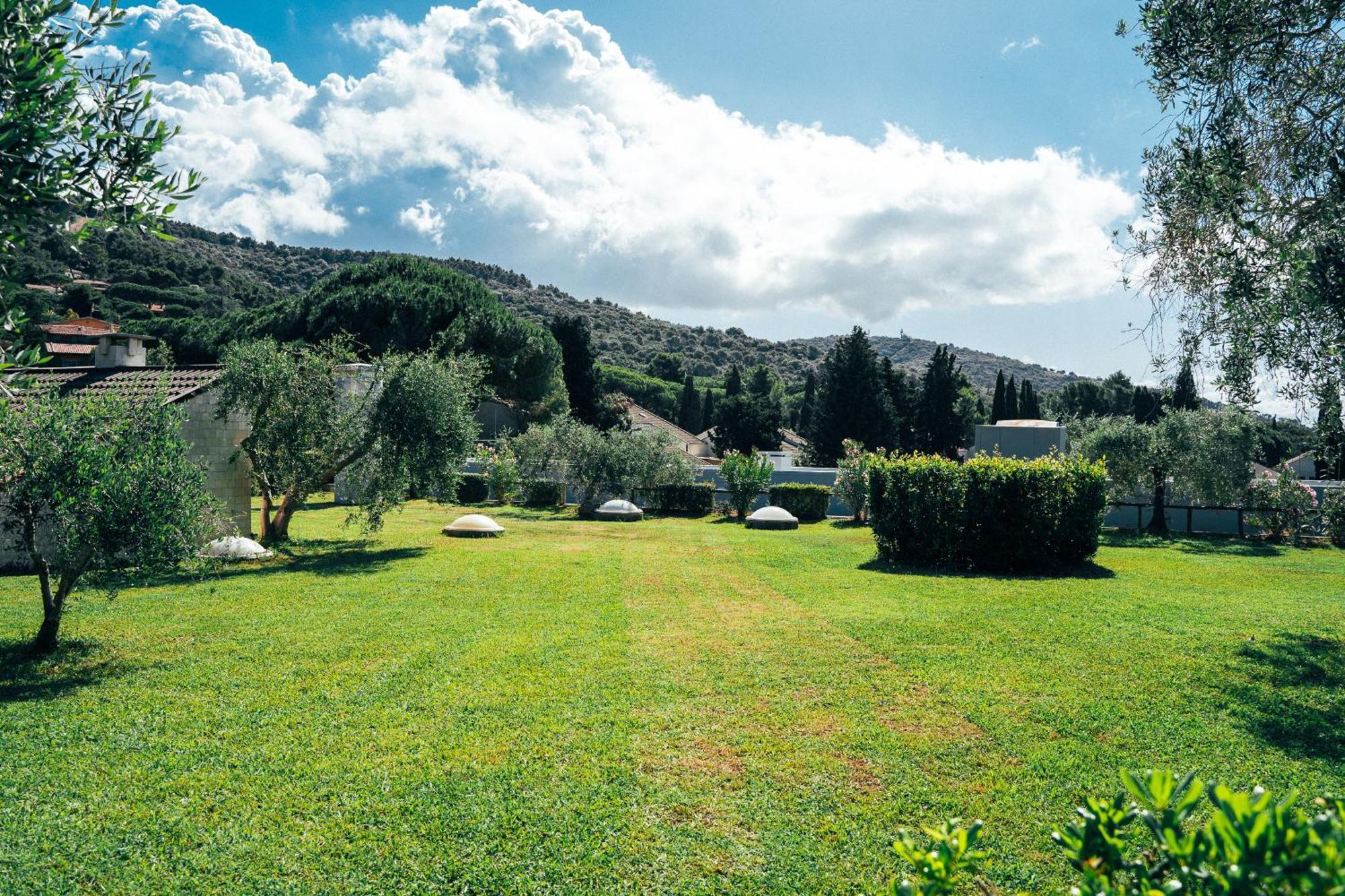 Residence Solemaremma カスティリオーネ・デッラ・ペスカーイア エクステリア 写真