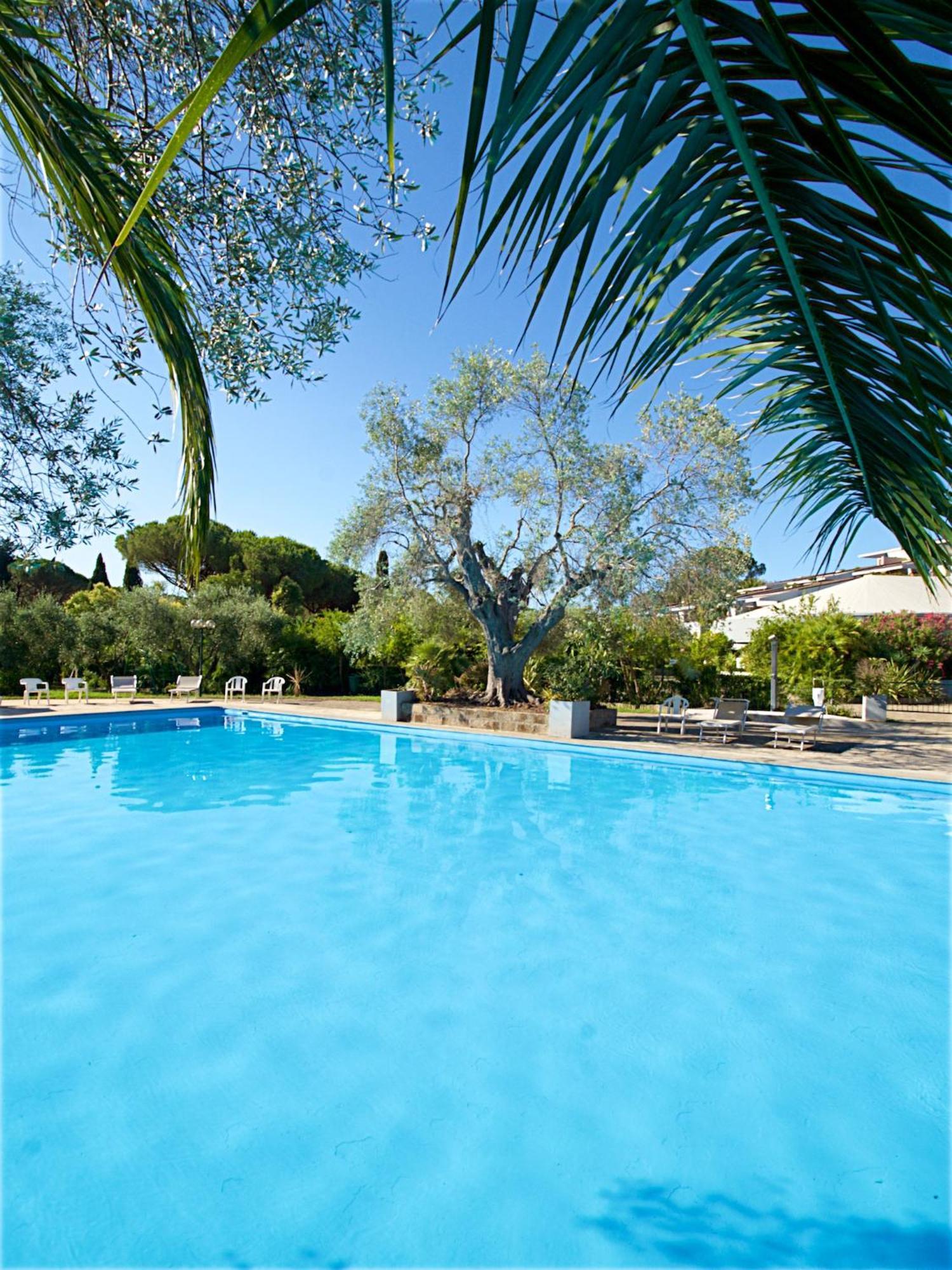 Residence Solemaremma カスティリオーネ・デッラ・ペスカーイア エクステリア 写真