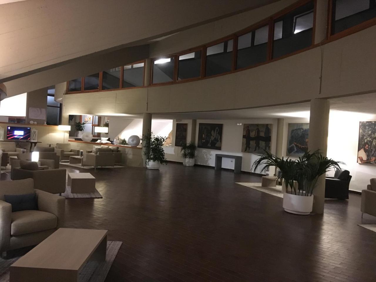 Residence Solemaremma カスティリオーネ・デッラ・ペスカーイア エクステリア 写真